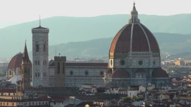 Floransa, gün batımından önce, Piazzale Michelangelo 'dan görüldüğü gibi, 4K görüntü..