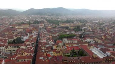 Floransa, gün batımından önce, Piazzale Michelangelo 'dan görüldüğü gibi, 4K görüntü.