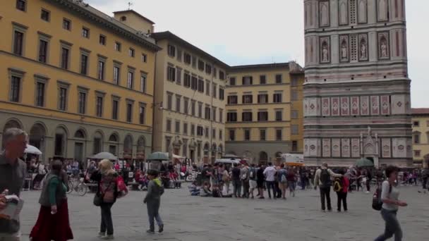 Florenz Italien April 2015 Unbekannte Gehen Cattedrale Santa Maria Del — Stockvideo
