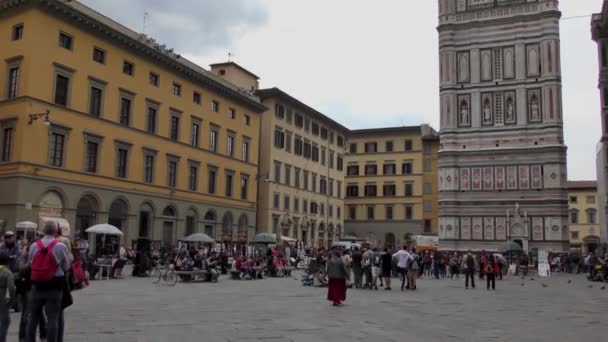 Флоренция Италия Апреля 2015 Года Неизвестные Люди Идущие Cattedrale Santa — стоковое видео