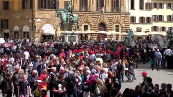 Florenz Italien April 2015 Unbekannte Eingang Der Uffizien Florenz Italien — Stockvideo