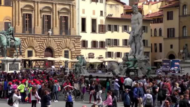 Florence Italy April 2015 Непізнані Люди Вході Галереї Уффіці Квітня — стокове відео
