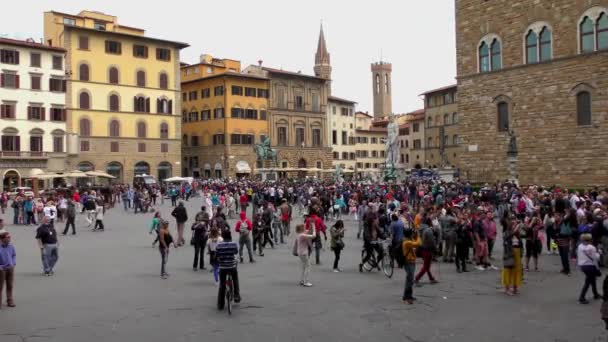 Florenz Italien April 2015 Unbekannte Eingang Der Uffizien Florenz Italien — Stockvideo