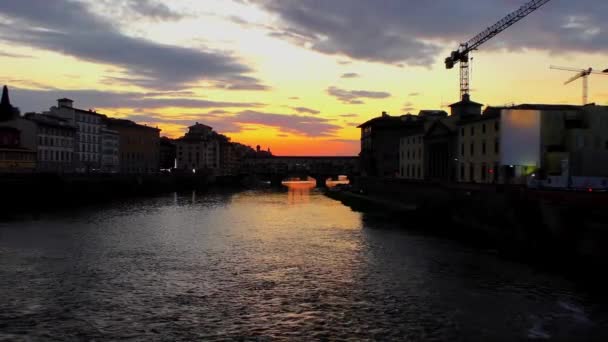 Floransa Talya Daki Ponte Vecchio Köprüsü Manzarası — Stok video