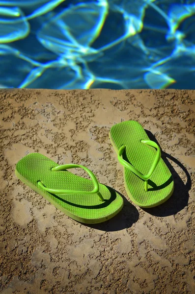 Flip Flops Slippers Next Pool Summer Time — Stock Photo, Image