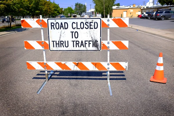 Road Closed Sign Street Construction Safety Warning — Stock Photo, Image