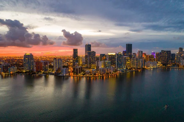 Imagem Aérea Brickell Miami Pôr Sol Baía — Fotografia de Stock