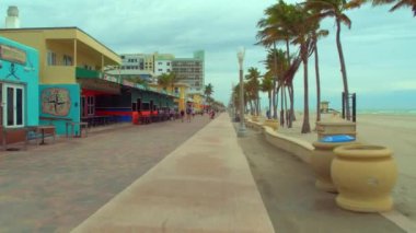 Seyahat hedef Hollywood Beach Florida Bisiklet şeritli ve tahta