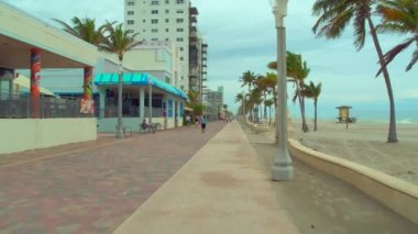 Seyahat hedef Hollywood Beach Florida Bisiklet şeritli ve tahta