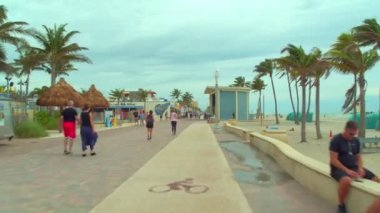 Seyahat hedef Hollywood Beach Florida Bisiklet şeritli ve tahta