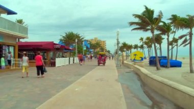 Seyahat hedef Hollywood Beach Florida Bisiklet şeritli ve tahta