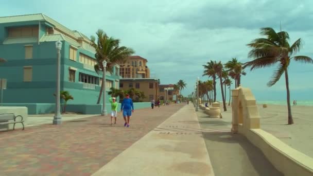 Destino Turístico Hollywood Beach Florida Carril Bici Paseo Marítimo — Vídeos de Stock