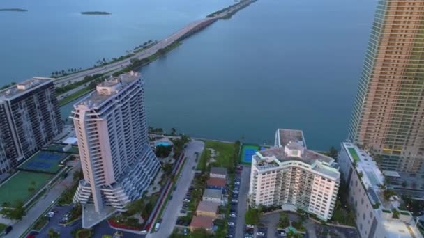 Luchtfoto Beeldmateriaal Miami Het Platform Midtown Downtown — Stockvideo