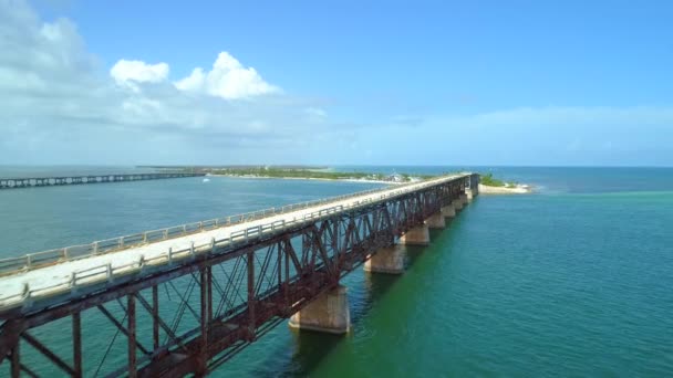 Hukot Leteckých Záběrů Florida Keys Staré Zahraniční Železnice Flagler 24P — Stock video