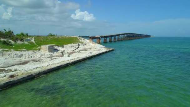Luchtfoto Florida Keys Overbrugt Oude Nieuwe Gebroken — Stockvideo