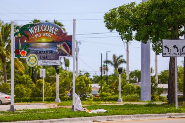 Key West, Florida, ABD - 9 Haziran 2018: yaz saati sokak fotoğraflarını Key West bir dünya ünlü tropikal seyahat turizm Güney Florida 