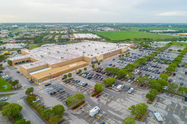 Citra Drone Udara Dari Walmart Florida City — Stok Foto