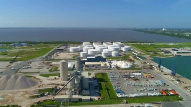 Hava dron sahne bağlantı noktası Cape Canaveral Florida 4k