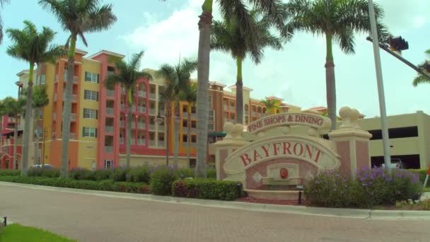 Bellas Tiendas Comedor Nápoles Florida Bayfront — Vídeos de Stock