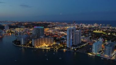 Mavi Miami Hava alacakaranlık görüntüleri