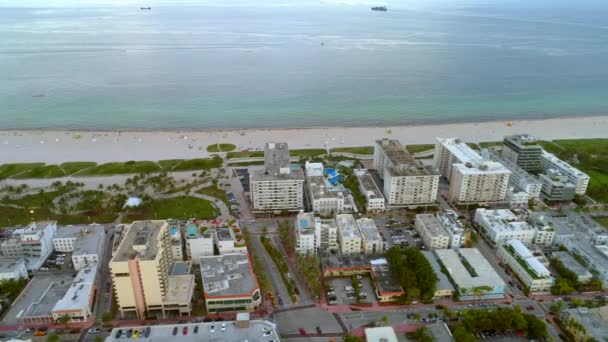 Antennenpanorama Miami Strand Überführung Und Schnelles Schwenken — Stockvideo