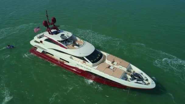Miami Usa Července 2018 Letecké Dron Zastřelených Luxusní Super Yacht — Stock video