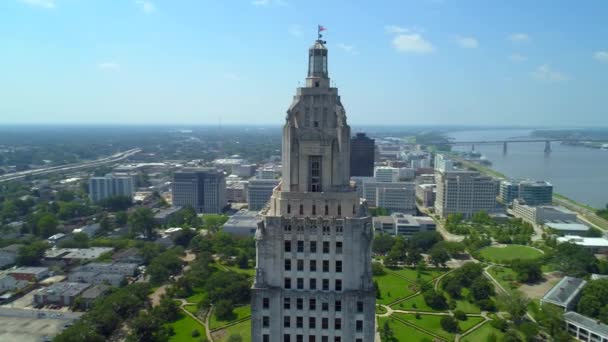 Antena Drone Vídeo Louisiana State Capitol Building Centro Bienvenida — Vídeos de Stock