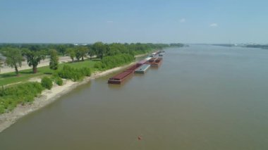 Hava endüstriyel mavna Mississippi Nehri