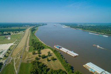 Hava dron görüntü Mississippi Nehri'nin