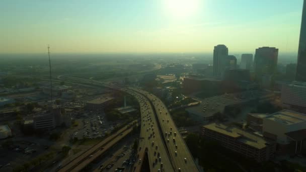 Aerial Highway Rusningstid Morgon Houston Texas Downtown — Stockvideo
