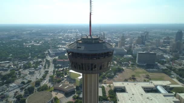 Съемки Беспилотника San Antonio Texas Tower Americas Крупным Планом 24P — стоковое видео
