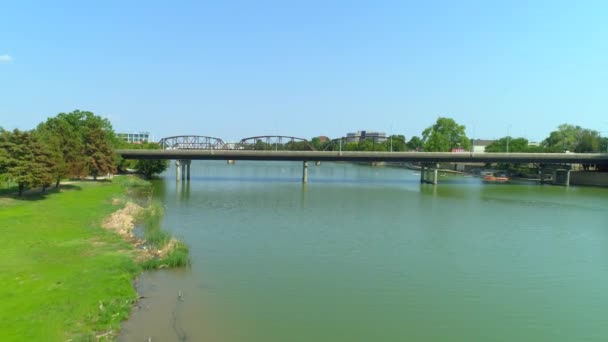 Luchtfoto Video Brazos Rivier Waco Texas — Stockvideo