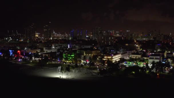 迈阿密海滩夜间录像 — 图库视频影像