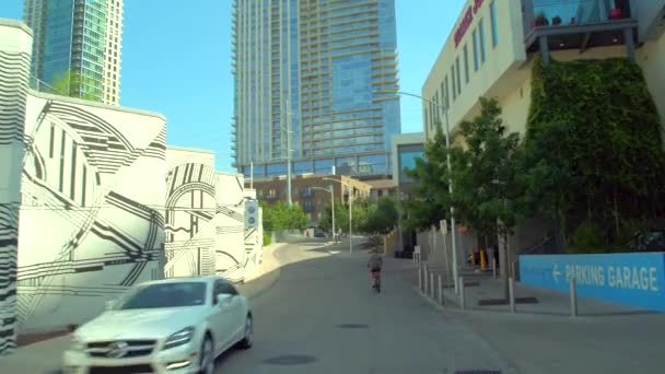 Bicicleta Por Austin Texas Centro — Vídeos de Stock