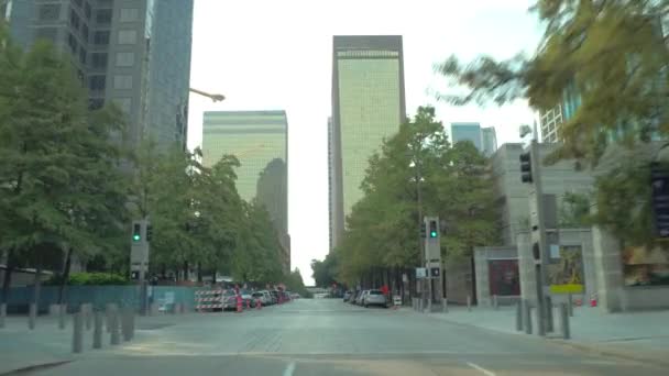 Проїжджаючи Через Центр Міста Даллас Техас — стокове відео