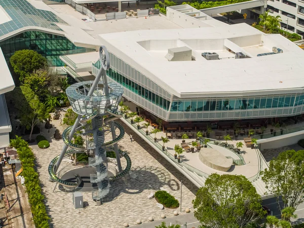 Foto Aérea Drone Del Tobogán Aventura Mall Nuevo Patio Comidas —  Fotos de Stock