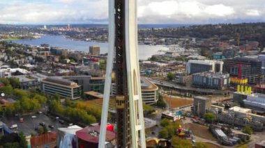 Seattle Space Needle Kulesi havadan görünümü 