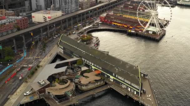 Seattle Cityscape Körfezi Dock Ile Havadan Görünümü — Stok video