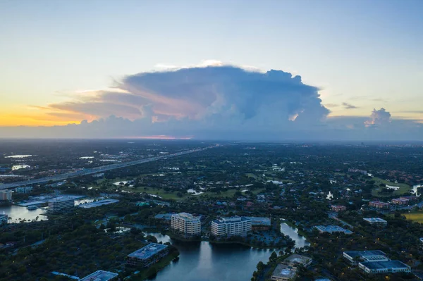 Foto Aerea Drone Temporale Nuvole Tempesta All Orizzonte — Foto Stock