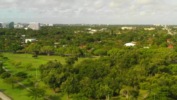 Antenn Drönare Footage Miami Morningside Park — Stockvideo