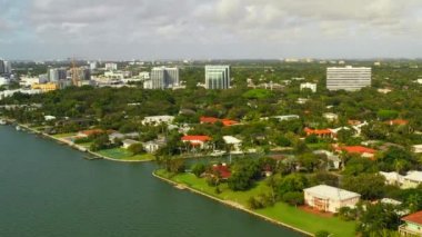 Waterfront lüks evleri Miami