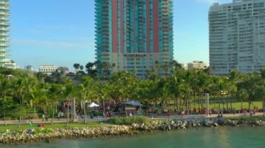 Bitiş çizgisine maraton Miami Beach dron havadan görüntüleri kalabalık