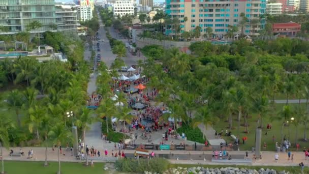 Drukte Bij Finish Lijn Marathon — Stockvideo