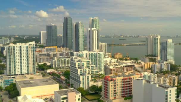 Zatokę Biscayne Miami Edgewater Strzał Warkotem Antenowe — Wideo stockowe