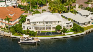 Havadan fotoğraf lüks Miami waterfront Konakları drone ile vurdu
