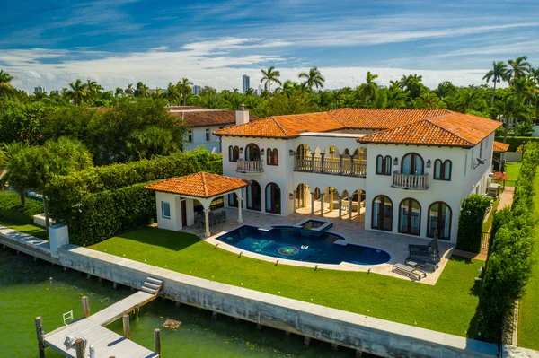 Foto Aérea Lujo Miami Mansiones Frente Mar Con Dron — Foto de Stock