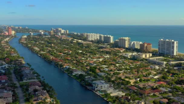 Aerial Deerfield Beach Bostadsområden Nära Till Stranden — Stockvideo