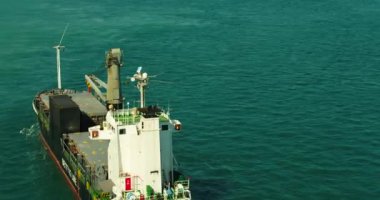 Hava closeup kargo tanker