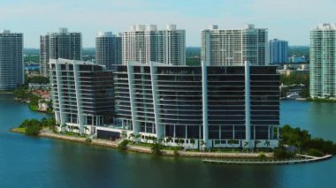 Hava video Prive Adası Aventura lüks konut