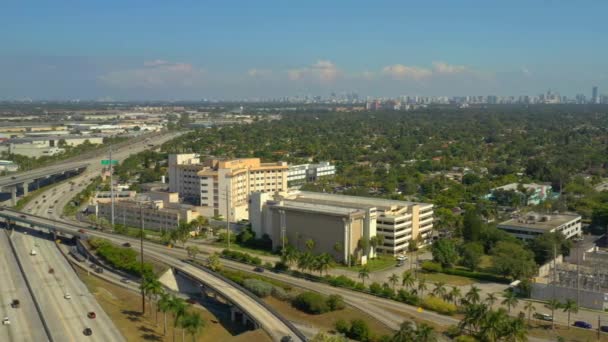 Luftbildaufnahme Jackson North Hospital Medical Center — Stockvideo